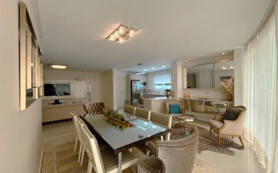 Apartamento com 0m², 3 dormitórios, 3 suítes, 3 vagas, no bairro Centro em Balneário Camboriú para Comprar