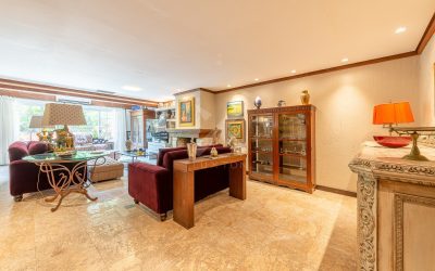 Casa em Condominio com 487m², 4 dormitórios, 4 suítes, 4 vagas, no bairro Boa Vista em Porto Alegre para Comprar ou Alugar