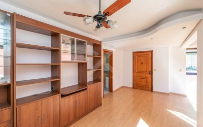 Apartamento com 92m², 3 dormitórios, 1 suíte, 1 vaga, no bairro Petrópolis em Porto Alegre para Comprar ou Alugar