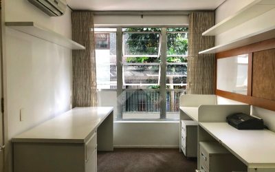 Salas/Conjuntos com 43m², 1 vaga, no bairro Moinhos de Vento em Porto Alegre para Comprar