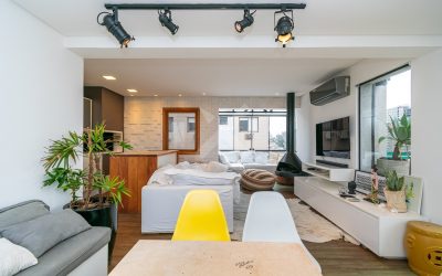 Cobertura com 136m², 1 dormitório, 1 suíte, 2 vagas, no bairro Petrópolis em Porto Alegre para Comprar