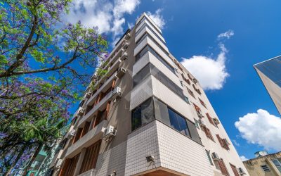 Apartamento com 96m², 3 dormitórios, 1 suíte, 1 vaga, no bairro Menino Deus em Porto Alegre para Comprar
