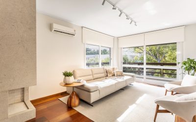 Apartamento com 161m², 3 dormitórios, 1 suíte, 1 vaga, no bairro Chácara das Pedras em Porto Alegre para Comprar