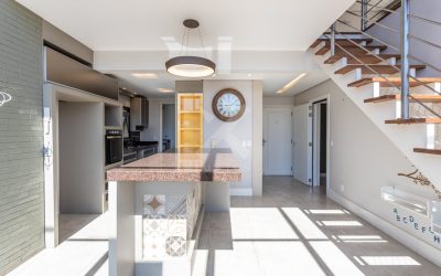 Cobertura com 155m², 2 dormitórios, 2 suítes, 2 vagas, no bairro Auxiliadora em Porto Alegre para Comprar ou Alugar