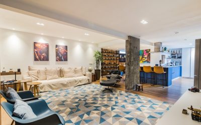Apartamento com 197m², 3 dormitórios, 1 suíte, 1 vaga, no bairro Moinhos de Vento em Porto Alegre para Comprar